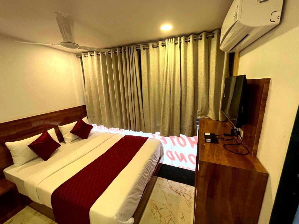 מומביי Hotel Delmond Prime- Near Nesco מראה חיצוני תמונה